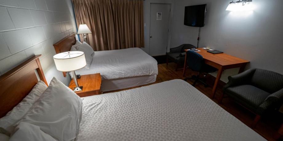Auberge Happy Logis Lac-Etchemin Экстерьер фото