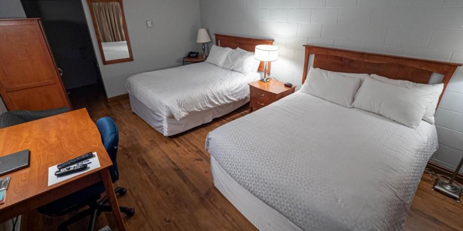 Auberge Happy Logis Lac-Etchemin Экстерьер фото
